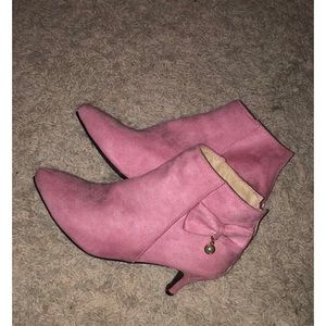 Pink Kitten Heel Ankle Booties w/Pearl jewel